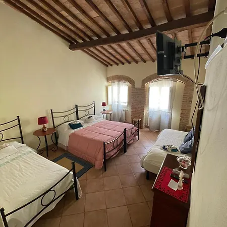 Bed & Breakfast La Strega Ubriaca 3*